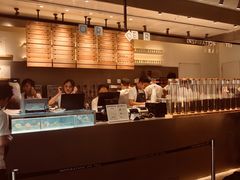 -喜茶(上海兴业太古汇店)