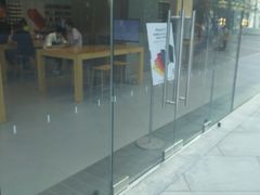 -Apple零售店(华贸购物中心店)