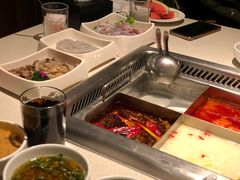 -海底捞火锅鲜切牛肉主题店(长寿路店)