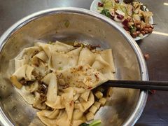 -爱骅裤带面馆(东木头市店)