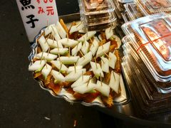 -六合夜市