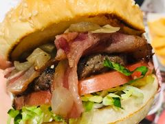 -The Habit Burger Grill 哈比特汉堡(爱琴海店)