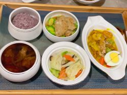 -安雅国际月子会所(拱北森宇富通店)