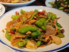 酸萝卜炒肉丝-大牌大·传统杭帮菜(湖滨店)