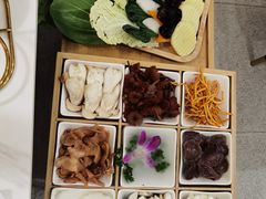 -阿鹏故事野生菌火锅(古城店)