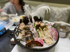 -红鼎豆捞·非遗鲍皇汤火锅(宝丰路店)