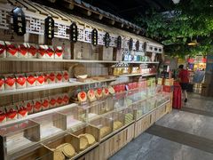 -艳阳天民俗村(公园路店)