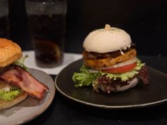 青咖喱菠萝烤鸡堡-shark burger·鲨鱼汉堡(交子大道店)