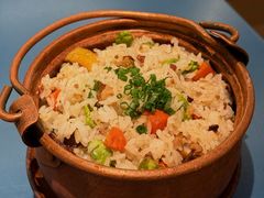 铜锅牛肝菌焖饭-一坐一忘云南菜(嘉里中心店)