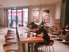 -星巴克(金谊广场店)