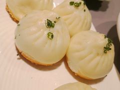 蟹粉生煎-成隆行·蟹王府(九江路店)