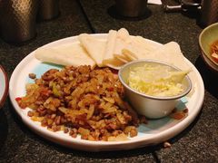 羊肉配手工卷饼-丝路金桃·新疆菜(徐汇店)