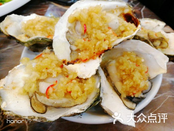 鸡煲之家老店-炭烧生蚝图片-深圳美食-大众点评网