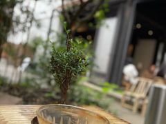 -Metal hands·铁手咖啡