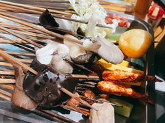 -钢管厂五区小郡肝串串香火锅(人民广场店)