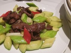 -八府香鸭·啫啫煲(华山路店)