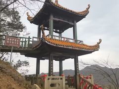 -滴水洞景区
