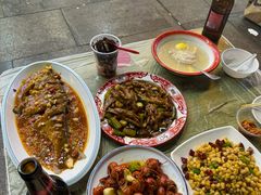 -江城燕子大排档(江汉路步行街店)