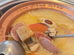 -阿婆情腊排骨火锅(金虹路店)