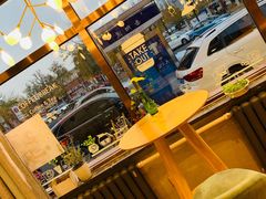 -ZING COFFEE 镜咖啡