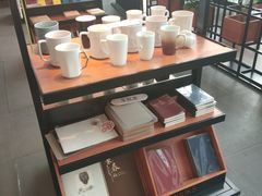 -西西弗书店(城西银泰城店)