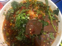 -马路边边麻辣烫联盟路店