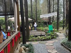 -林间山庄