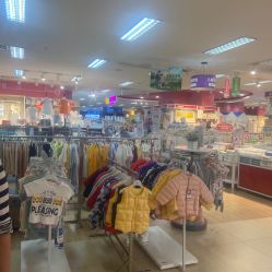 -孩子王(奥克斯广场店)