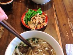 -矮子粉店1985·长沙米粉(湘春路店)