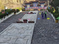 -鸡鸣山旅游风景区