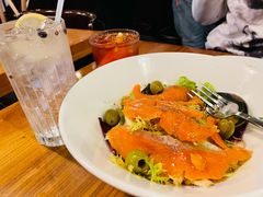 蔬菜色拉配烟熏三文鱼-La Tavernetta(Bar à Vin)(乌鲁木齐路店)