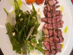 澳洲原切肉眼牛排-百特喜·意大利餐厅(八佰伴镇江店)