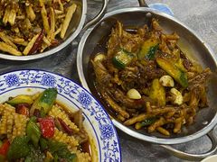 -江城燕子大排档(江汉路步行街店)