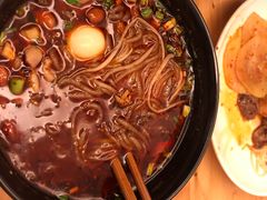 -青石桥老瓦房肥肠粉总店(青石桥总店)