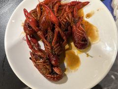 -钱小奴海鲜自助黑金店(杭州滨江龙湖店)