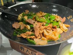 -费大厨辣椒炒肉(高铁吾悦广场店)