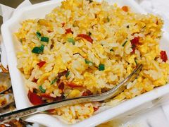 糟辣椒蛋炒饭-凤凰路何眼镜香辣蟹(花果园店)