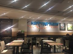 大堂-肯德基(亦庄上海沙龙店)