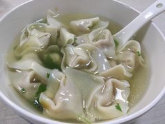-周震馄饨