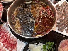 -唯爱KTV聚会餐厅(仙林东城汇店)