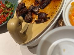 -八府香鸭·啫啫煲(华山路店)