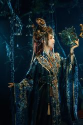 -九月鹰飞汉服摄影工作室