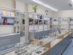 -无奔眼镜·蔡司·依视路授权店(马家堡店)