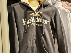 -Hollister(天环广场店)