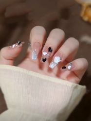 -爱空间美睫健康美甲