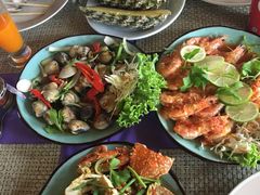-Pakwan Restaurant & Bar