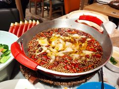 -渝信川菜 · 川味家常菜(财富购物中心店)