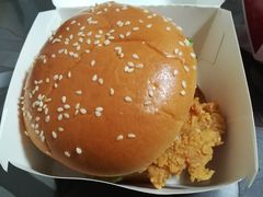 -肯德基(平江新城店)