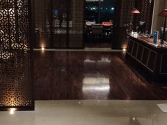 -绿城玫瑰园酒店-遇见19楼餐厅(舟山绿城玫瑰园酒店店)