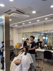 -蓝调造型·烫发·染发